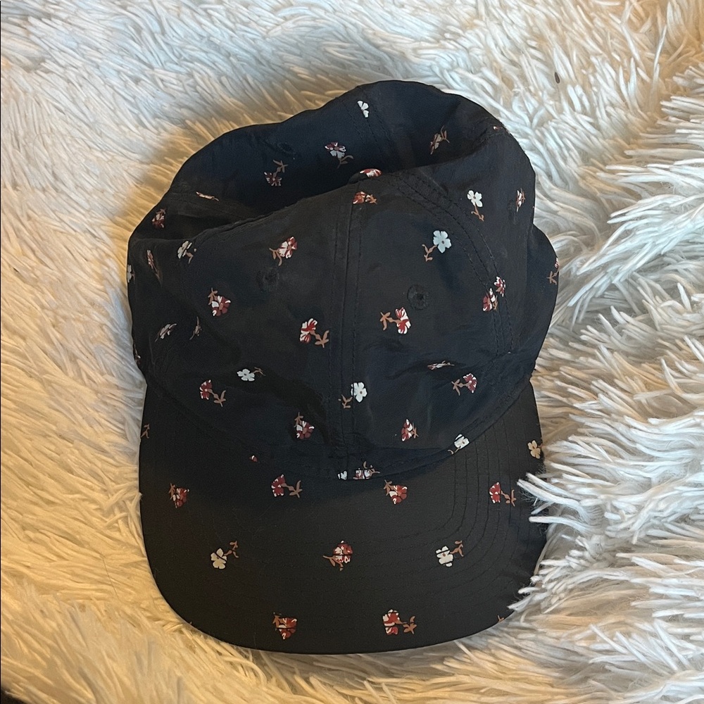 Madewell Black floral hat new with tags